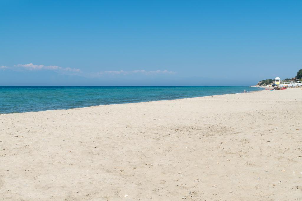 Beach Front Villa Nea Kallikrateia Dış mekan fotoğraf