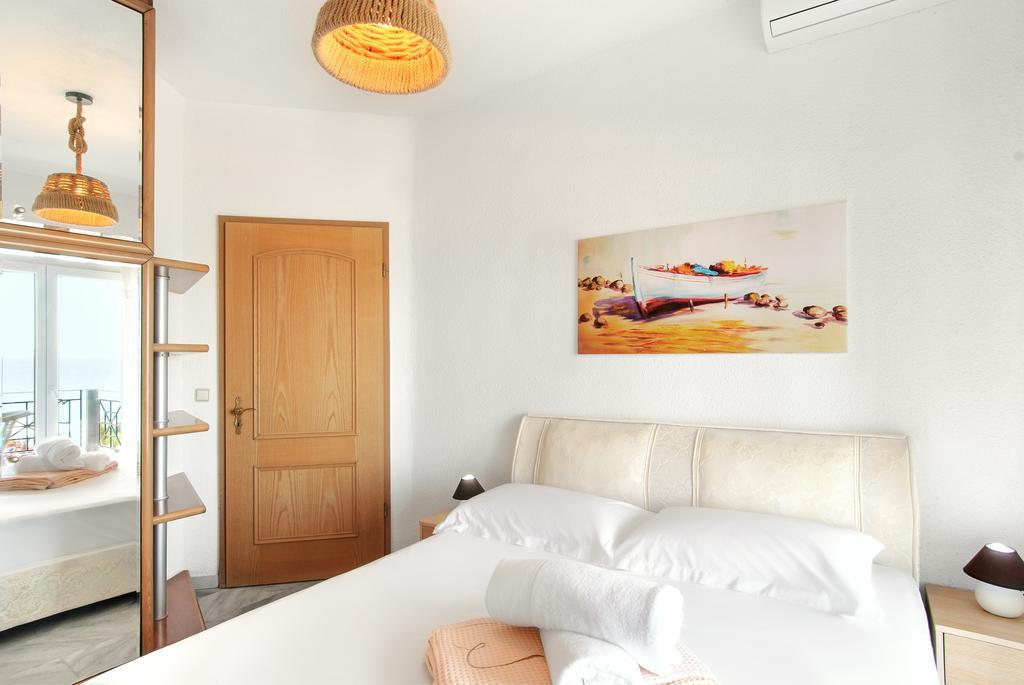 Beach Front Villa Nea Kallikrateia Dış mekan fotoğraf