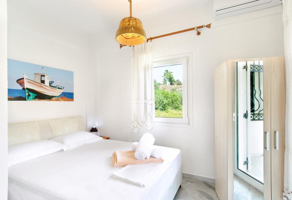 Beach Front Villa Nea Kallikrateia Dış mekan fotoğraf